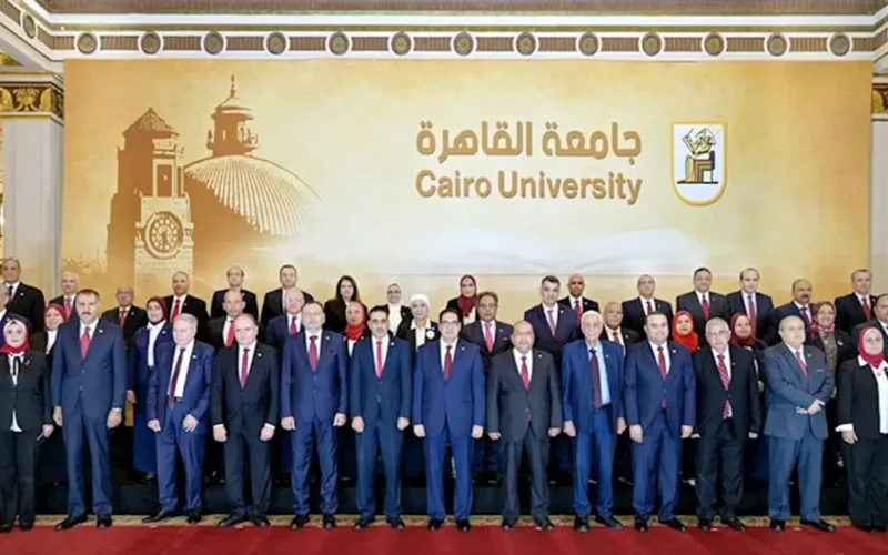 مجلس جامعة القاهرة يشيد بدعم السيسي المستمر لقضايا الأمة العربية في اجتماعه الأخير